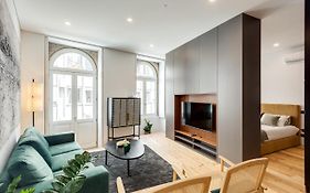 Conceicao Premium Downtown Apartment By Da'Home